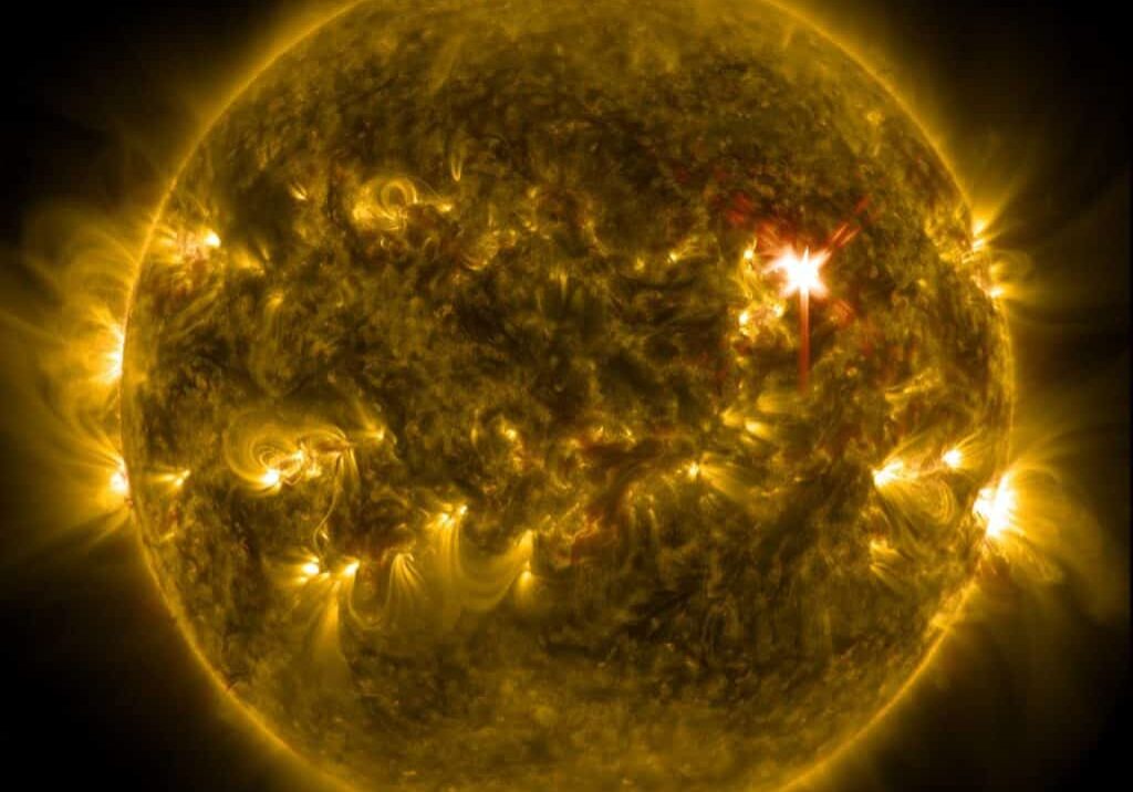 solar-flare-sun-eruption-energy-39649
